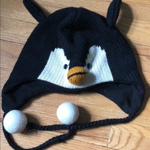 cute penguin hat!